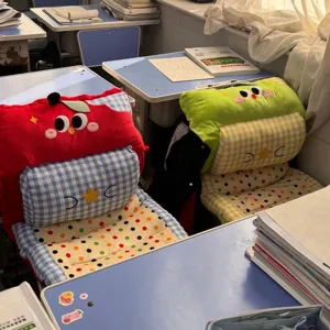 Cute Cartoon Apple Cushion And Pillow All-In-One Plush Fruit Shape Car Home Office Seat Pad Cute Stuffed Toy Decor Gift