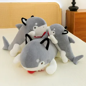 Joli oreiller en peluche de chien requin de dessin animé, coussin câlin pour enfants.