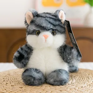 Lindo gato atigrado gris peluche suave animal de peluche muñeca compañero de escritorio