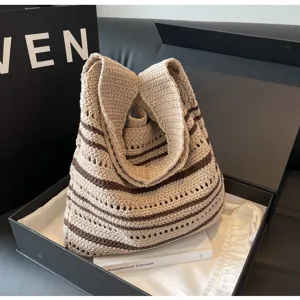 Bolso de hombro de ganchillo a rayas elegante para mujer, gran capacidad bolsa tejida.