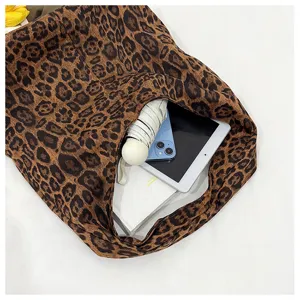 Leopard print tote bag women large capacity casual shoulder bag daily commuting handbag.