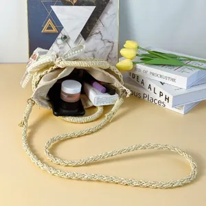 Bolso bandolera de paja estilo campestre para mujer con lazo de encaje, ideal para la playa.