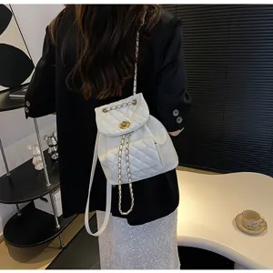 Schicker Damen gesteppter Ketten Rucksack, lässige Pendler Umhängetasche für tägliche Reisen.