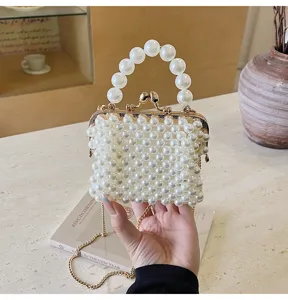 Pearl beaded mini handbag for women, cute kiss lock shoulder messenger bag with metal chain.