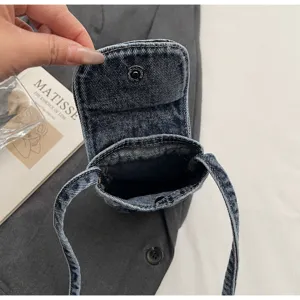 Retro denim mini crossbody phone bag for women, casual denim shoulder coin purse chic.