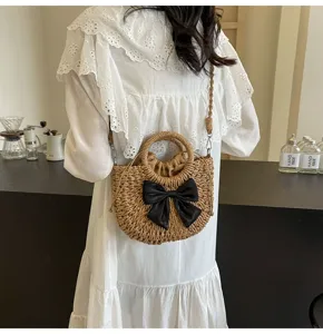 Bolso bandolera de paja tejida con lazo negro para mujer, bolso de playa de verano detalle