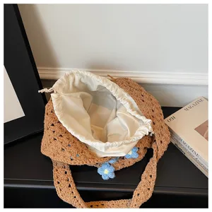 Bolso bandolera tejido de verano con flores azules, forro interior con cordón, elegante.