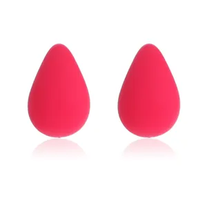 Minimalistische matte hars druppel oorknopjes, elegante effenkleurige oorbellen voor dames.
