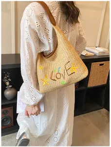 Borsa a tracolla in paglia da spiaggia estiva per donna, borsa hobo intrecciata con ricamo.