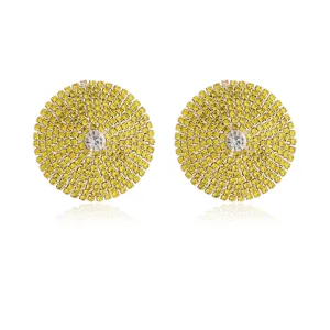 Ronde strass oorbellen met fonkelende gele kristallen en een heldere centrale diamant voor vrouwen.