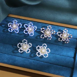 Handgemaakte Geweven Rocailles Bloem Oorknopjes Kunstparel Kristal Strass Florale Oorbellen Voor Vrouwen Bruiloft Sieraden