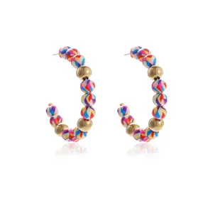 Kleurrijke polymeerklei kraal C-vormige oorringen, boheemse stijl mode sieraden voor dames.