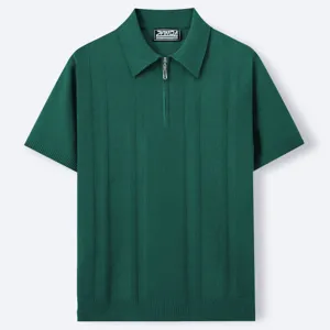 Vue détaillée d'un polo en maille vert foncé pour homme avec fermeture éclair.