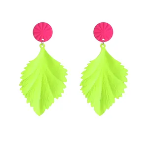 Neon groene blad oorbellen retro geometrische acrylhangers voor dames mode sieraden