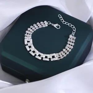 Zilveren strass geometrische schakelarmband elegante mode sieraden accessoire dames