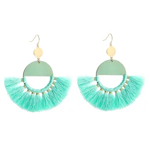 Boheemse mintgroene kwast oorbellen handgemaakte halve cirkel hangende mode sieraden.