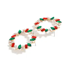 Christmas wreath geometric earrings with red green rhinestones and pearls for women detail.