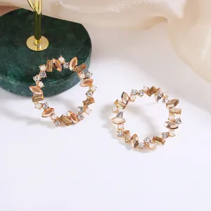 Fashion vintage gold geometric crystal circle earrings with rhinestones and pearls for women
