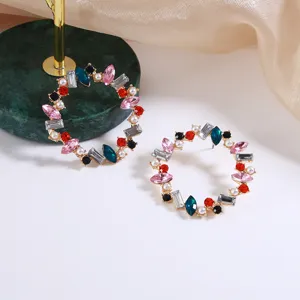 Fashion vintage colorful rhinestone circular stud earrings for women, geometric alloy jewelry.