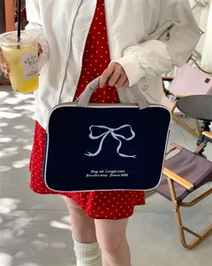 Laptoptasche mit süßer gestickter Schleife für 11 13 15 Zoll Tablet und Notebook Aufbewahrung.