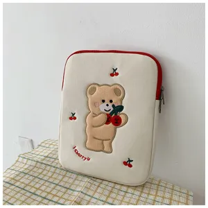 Süße bestickte Bär Laptop Hülle 11 13 Zoll Tablet Tasche ästhetische Leinwand Etui