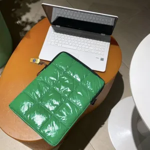 Custodia per laptop imbottita verde 13 15 pollici borsa protettiva antiurto elegante