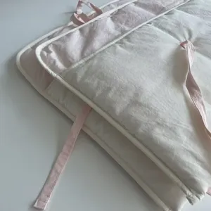 Gepolsterte Laptoptasche mit rosa Schleife, weiche tragbare Tablet-Tasche für den Alltag.