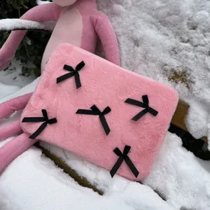 Pink plush laptop sleeve with black bows cute aesthetic laptop carrying case 13 inch