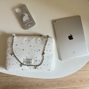 White star pattern laptop sleeve with metal chain strap aesthetic tech organizer bag