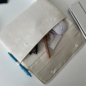 Gesteppte Herzmuster Laptoptasche Detail, PU Leder Tablet Schutzhülle für 11 13 Zoll.