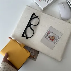 Ästhetische gesteppte Herz Tablet Schutzhülle Tasche für 11 13 Zoll iPad Laptop Aufbewahrung.