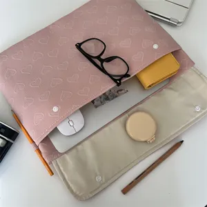 Rosa Herz gepolsterte Laptoptasche Detail, 11 13 Zoll Tablet Hülle, niedliche Schutztasche.