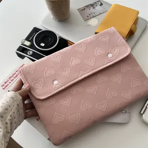 Rosa gesteppte Laptoptasche mit süßem Herzmuster, weiche Schutzhülle für 11/13 Zoll Tablets