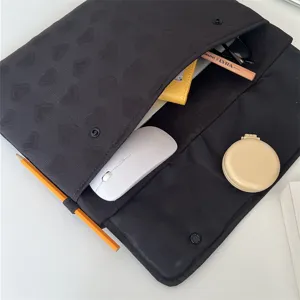 Schwarze gesteppte Tablet Hülle für 11 13 Zoll Laptop Tasche weiche Schutzhülle Etui.