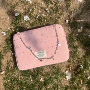 Pink star pattern laptop sleeve with metal chain cute aesthetic tablet pouch for daily use