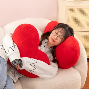 cuscino peluche cuore rosso morbido carino regalo romantico san valentino divano decorazione
