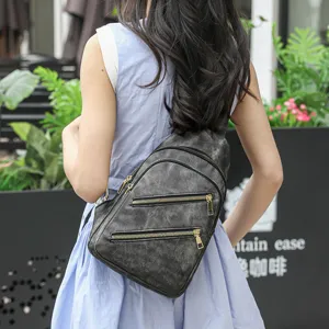 Damen lässige Umhängetasche stilvoller Brusttasche Rucksack für Alltag und Reisen.