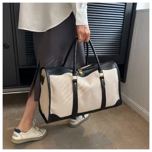 Grosse Kapazitat Segeltuch Reisegepacktasche fur Damen, stilvolle Wochenendtasche mit Griffen.