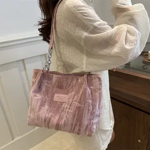 Pink pleated shoulder tote bag for women large capacity commuter handbag stylish chic