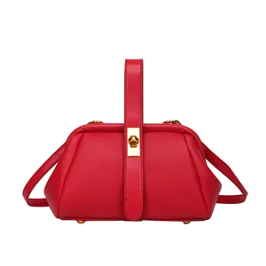 Rode litchi patroon lederen frame handtas, veelzijdige mode schouder messenger tas voor dames.