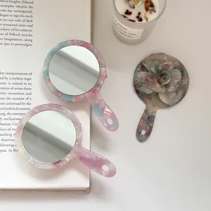 Espejo de Maquillaje de Mano de Acetato con Flor de Rosa 3D Estilo Coreano Espejo de Bolsillo de una Sola Cara para Viajes Mujeres