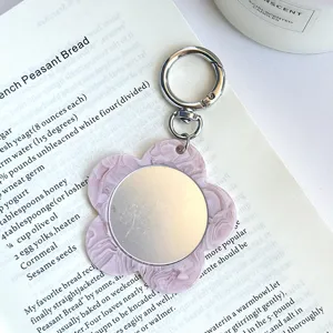 Acetat Blumen Schlüsselanhänger mit Make-up Spiegel, retro Schildpatt Taschenanhänger.