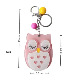 Simpatico portachiavi specchio trucco gufo cartone animato, ciondolo borsa rosa con tanti cuori.