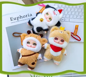 Mignon animal vinyle peluche poupée porte-clés boîte mystère, charm de sac de dessin animé.