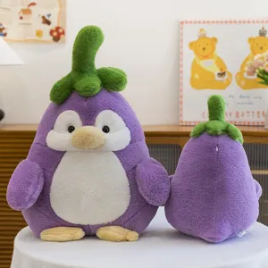 Simpatico peluche di melanzana pinguino, bambola morbida cuscino per bambini e decorazione.