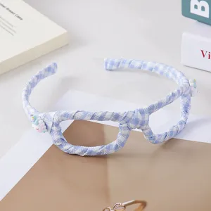 Blau-weisses kariertes Haarband mit Einhorn Design, handgemachtes Stoff umwickeltes Haaraccessoire.