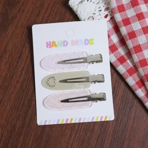 Sweet Korean style hair clips set for women, featuring acrylic duckbill clips with rhinestones.