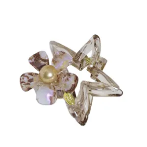 Acetate flower star hair claw clip for women, elegant translucent brown shark clip.