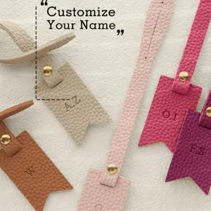 Custom PU leather initial luggage tag, personalized alphabet bag charm in multi colors.