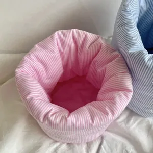 Panier de rangement en coton matelassé organiseur de maquillage rayé design chic